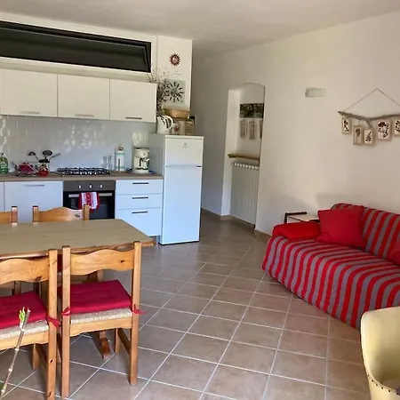Bilocale Spazioso Con Balconcino Sulle Alture Di Apartment *
